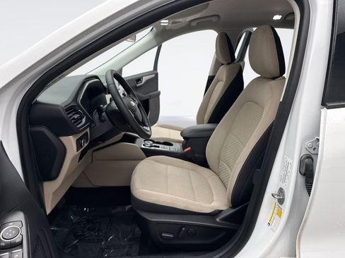 Used 2022 Ford Escape SE w/ Convenience Package FWD image 13