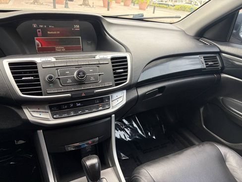 Used 2015 Honda Accord Sport image 12