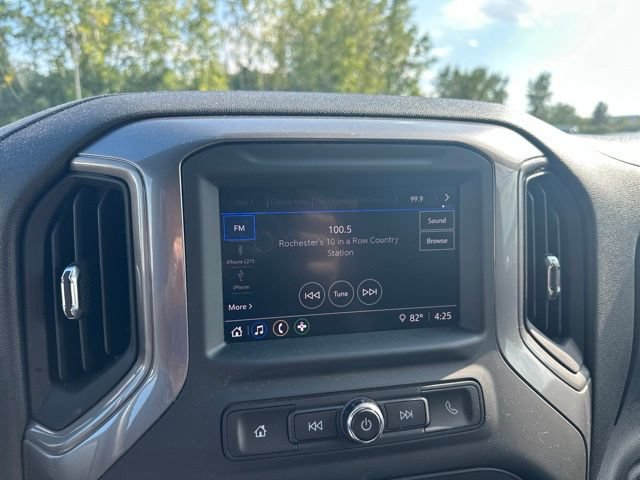 Used 2023 Chevrolet Silverado 1500 Custom Trail Boss AWD/4WD image 5