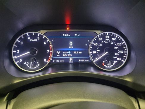 Used 2024 Nissan Sentra SV FWD image 23