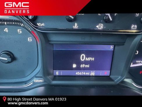 Used 2020 GMC Sierra 1500 SLE w/ SLE Value Package image 24