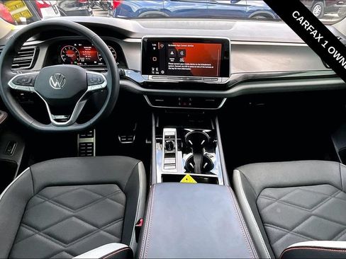 Used 2024 Volkswagen Atlas Peak Edition SEL AWD/4WD image 7