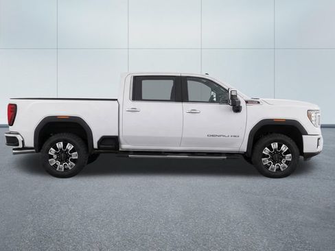 Used 2024 GMC Sierra 2500 Denali w/ Denali Reserve Package AWD/4WD image 9