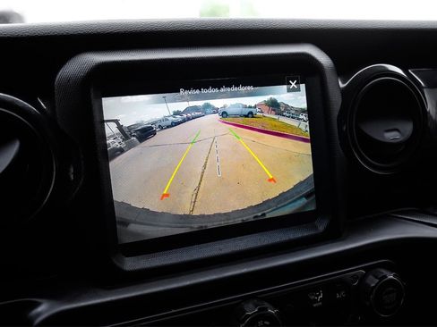 Used 2021 Jeep Wrangler Unlimited Sport image 19