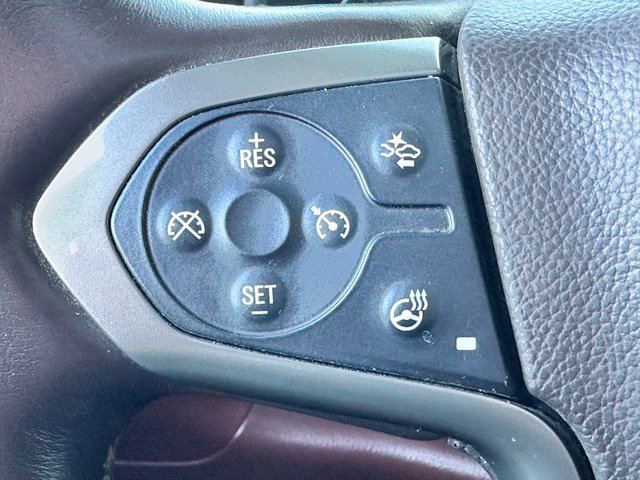Used 2015 Chevrolet Silverado 1500 High Country w/ High Country Premium Package AWD/4WD image 14