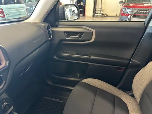 Used 2025 Ford Bronco Sport Big Bend w/ Convenience Package AWD/4WD image 23
