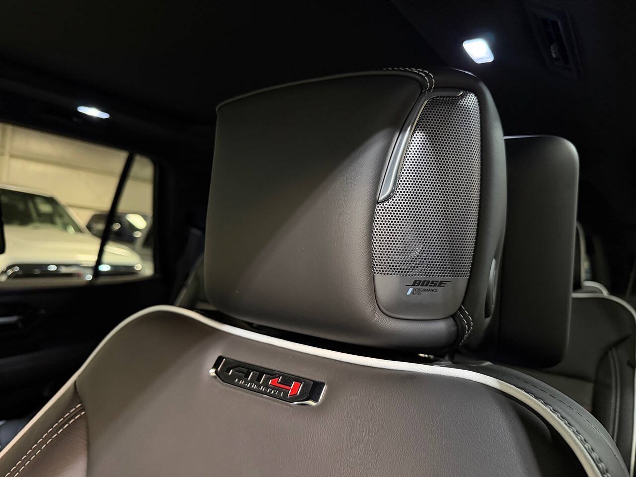 Used 2026 GMC Yukon AT4 Ultimate w/ LPO, Floor Liner Package AWD/4WD image 58