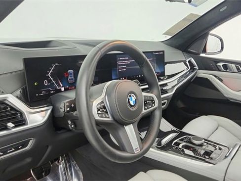 Used 2026 BMW X7 xDrive40i image 60