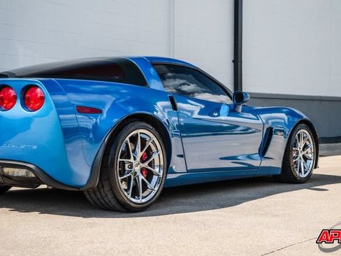 Used 2009 Chevrolet Corvette Z06 w/ Preferred Equipment Group RWD image 51