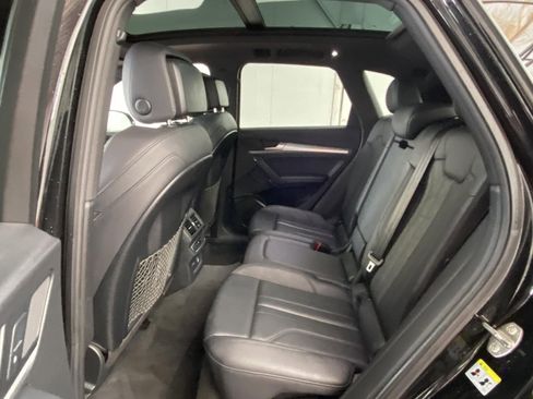 Used 2020 Audi Q5 2.0T Titanium Premium Plus w/ Premium Plus Package image 20
