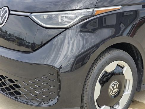 New 2025 Volkswagen ID. Buzz Pro S image 6