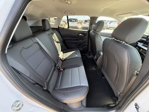 New 2026 Chevrolet Trax LT w/ LT Convenience Package image 32