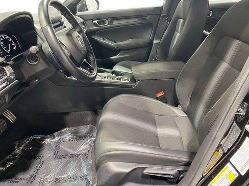 Used 2025 Honda Civic Sport image 16