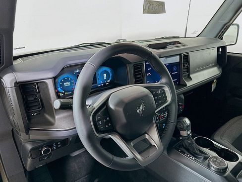 New 2025 Ford Bronco Big Bend image 7