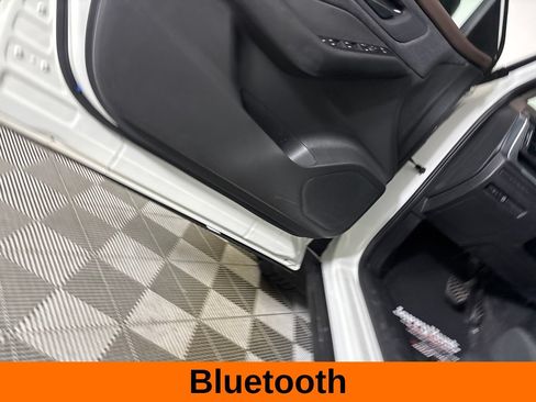 Used 2023 Nissan Rogue S AWD/4WD image 10