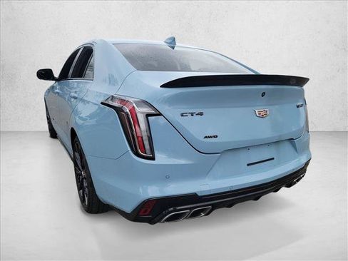 Used 2025 Cadillac CT4 V w/ LPO, ONYX Package image 6