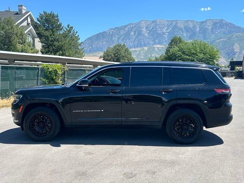 Used 2021 Jeep Grand Cherokee L Limited AWD/4WD image 7