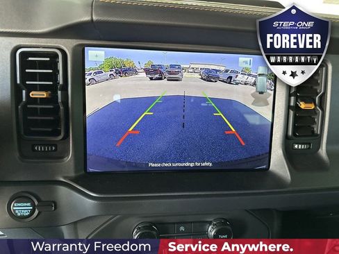 Used 2024 Ford Bronco Badlands w/ Sasquatch Package AWD/4WD image 24
