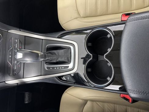 Used 2017 Ford Edge SEL w/ Equipment Group 201A image 18