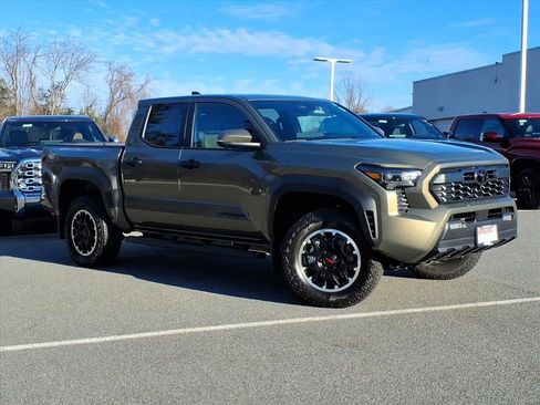 New 2026 Toyota Tacoma TRD Off-Road image 2