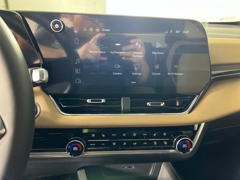 New 2026 Chevrolet Equinox ACTIV w/ Convenience Package III image 17