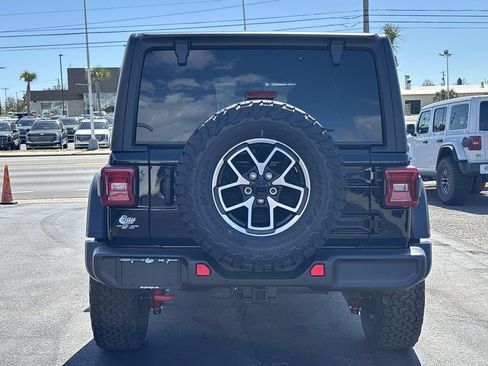New 2026 Jeep Wrangler Unlimited Rubicon AWD/4WD image 4