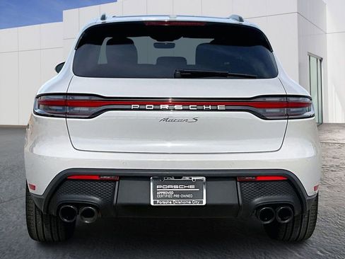 Certified 2024 Porsche Macan S image 6