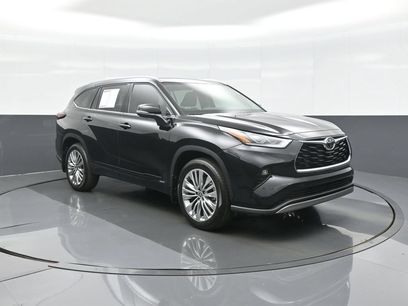 Certified 2026 Toyota Highlander Platinum