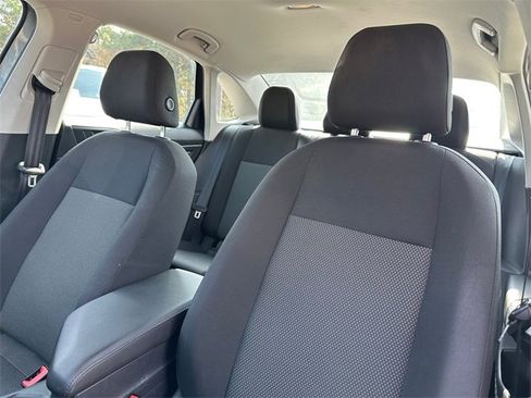 Used 2021 Volkswagen Jetta S image 11