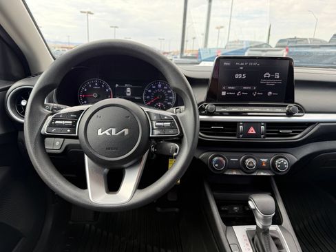 Used 2023 Kia Forte LXS FWD image 16