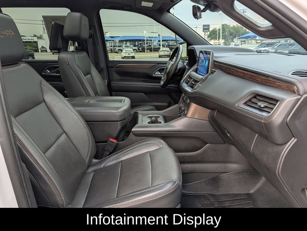 Used 2023 Chevrolet Tahoe High Country w/ Premium Package 2 AWD/4WD image 36