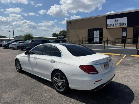 Used 2019 Mercedes-Benz E 300 w/ Premium 1 Package image 3
