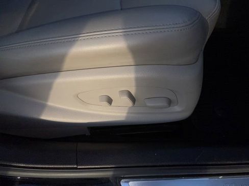 Used 2019 Cadillac CTS AWD Sedan image 7