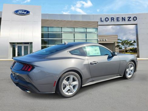 New 2026 Ford Mustang Coupe image 4