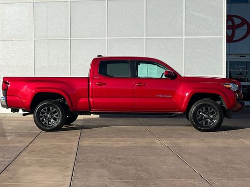Certified 2023 Toyota Tacoma SR5 image 3