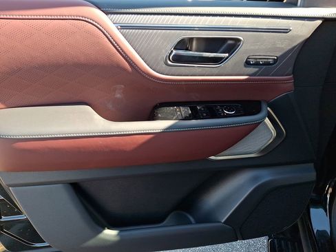 New 2026 INFINITI QX80 Autograph w/ Premium Cargo Package image 9