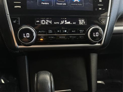 Used 2019 Subaru Outback 2.5i Limited AWD/4WD image 35