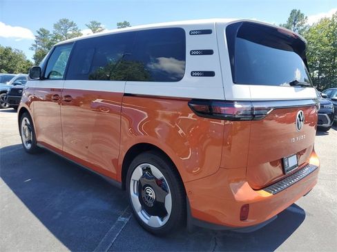 New 2025 Volkswagen ID. Buzz Pro S Plus image 5