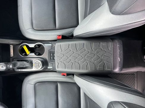 Certified 2024 Ford Bronco Big Bend w/ Sasquatch Package image 25