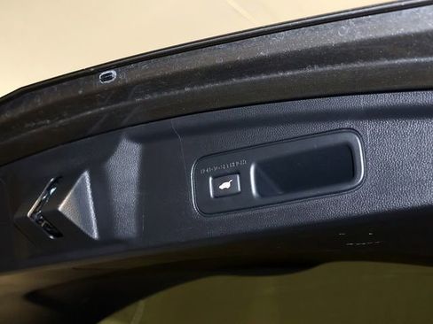 Used 2022 Acura MDX SH-AWD w/ Advance Package image 33