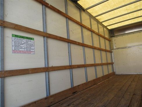 Used 2016 Ford E-350 and Econoline 350 Super Duty image 12