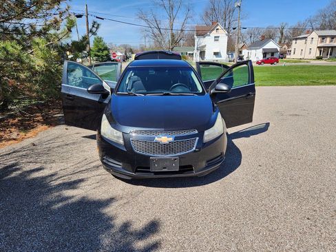 Used 2011 Chevrolet Cruze LT FWD image 24