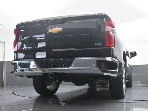 Used 2024 Chevrolet Silverado 1500 LTZ w/ LTZ Premium Package image 71