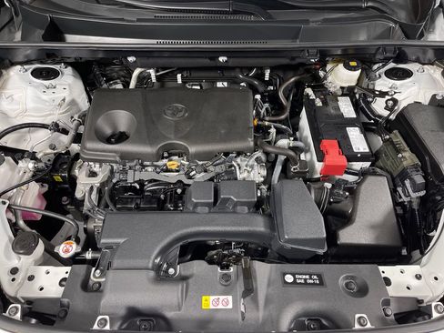 Certified 2025 Toyota RAV4 XLE AWD/4WD image 9