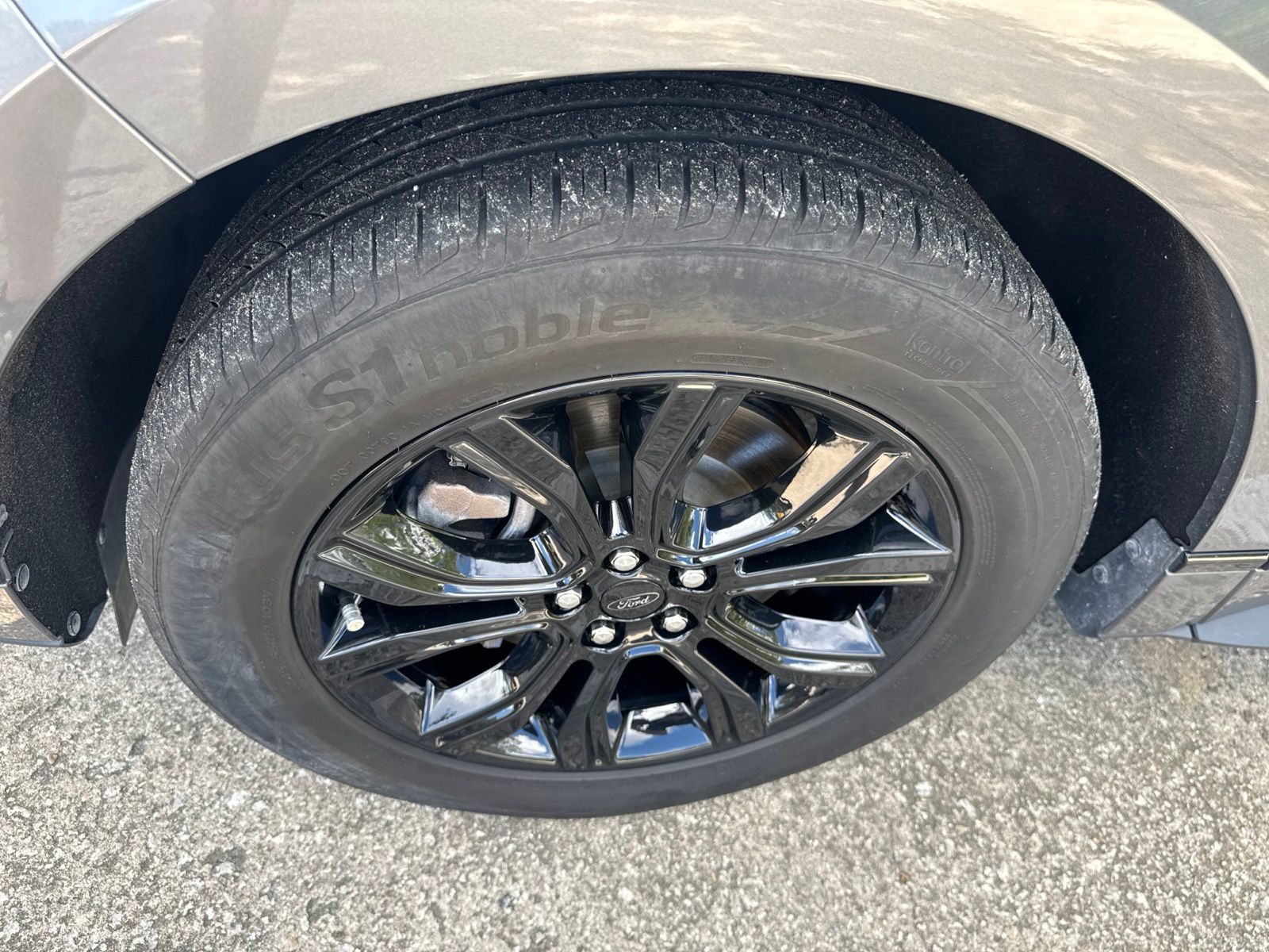 Used 2024 Ford Edge SE w/ Black Appearance Package AWD/4WD image 12