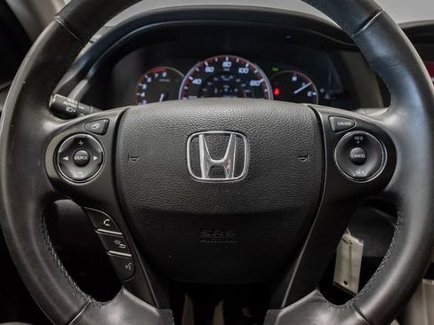 Used 2015 Honda Accord Sport image 12