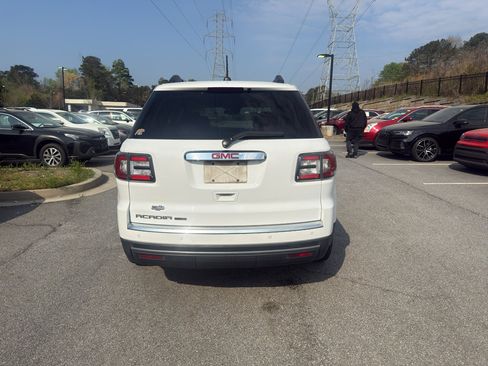 Used 2017 GMC Acadia Limited SLT image 4