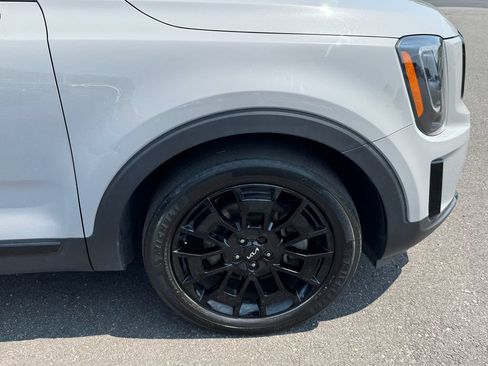 Used 2022 Kia Telluride SX w/ SX Prestige Package AWD/4WD image 8