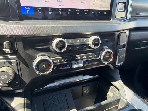Used 2024 Ford F350 Platinum AWD/4WD image 11