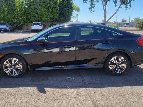 Used 2018 Honda Civic EX-T image 5